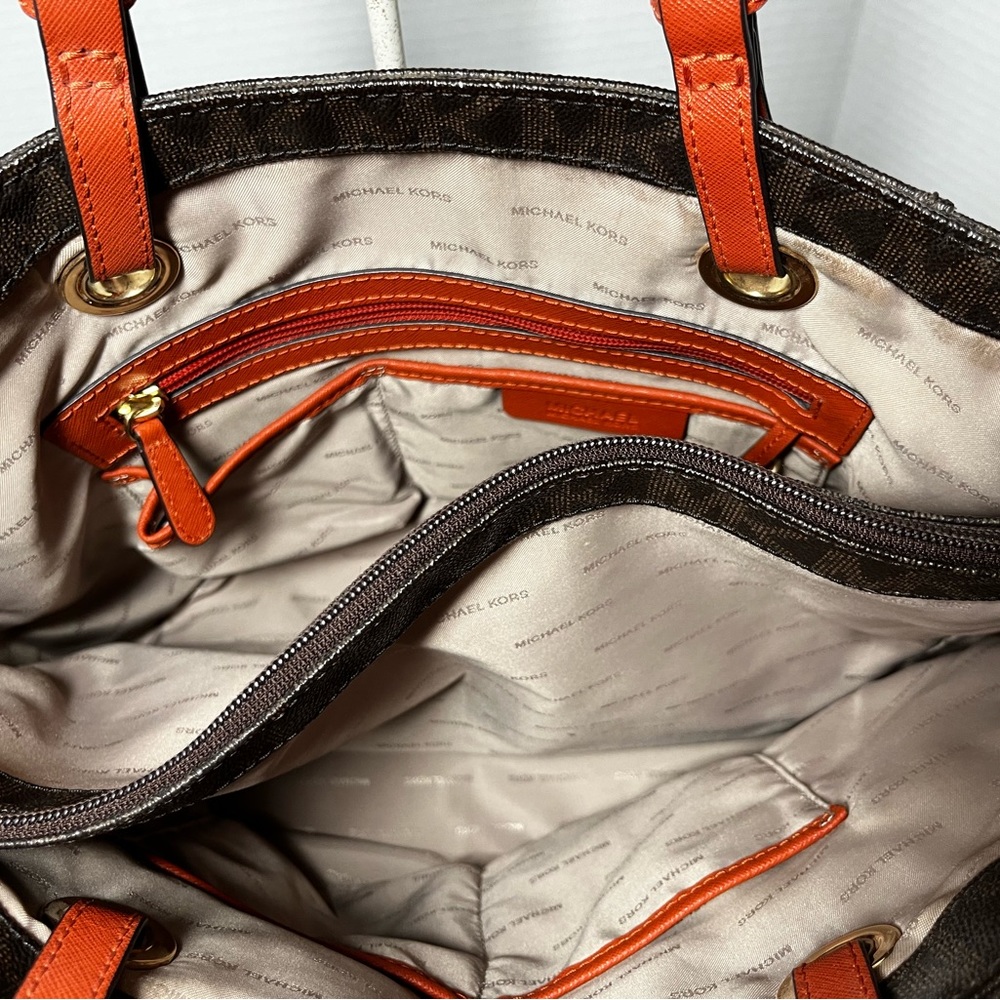 Michael Kors Jet Set Logo Tote - Brown - Picture 7 of 10